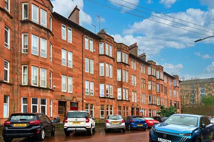 2 Bedroom Flat For Sale In Cartha Street, Flat /, Shawlands, Glasgow, G41