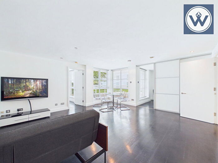 2 Bedroom Flat For Sale In London, London, E16