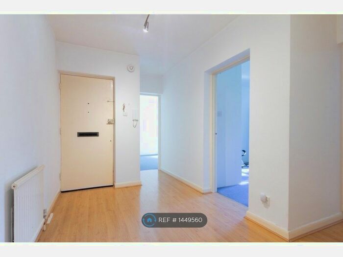 2 Bedroom Flat To Rent In Mulgrave Road, Belmont, Sutton, SM2