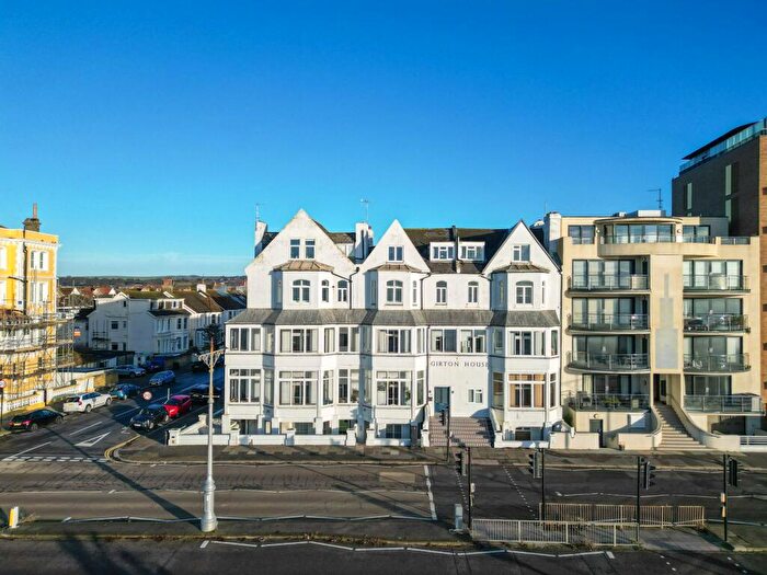 1 Bedroom Flat For Sale In Kingsway, Girton House, BN3