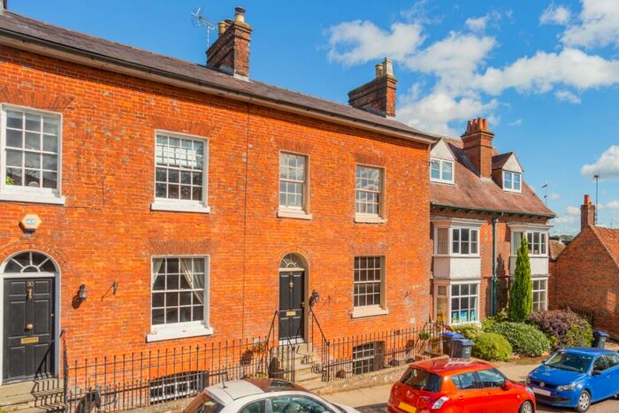 4 Bedroom Terraced House To Rent In Kingsbury Street Marlborough, SN8