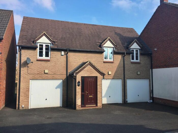 2 Bedroom Apartment To Rent In Hubble Close, Headington, Oxford, OX3