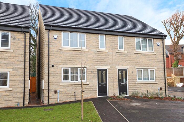 3 Bedroom Semi Detached House To Rent In Gratton Place, Chesterfield, S41