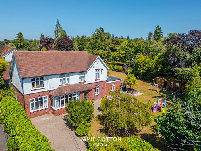3 Bedroom Detached House For Sale In Hackmans Gate, Clent, Stourbridge, DY9