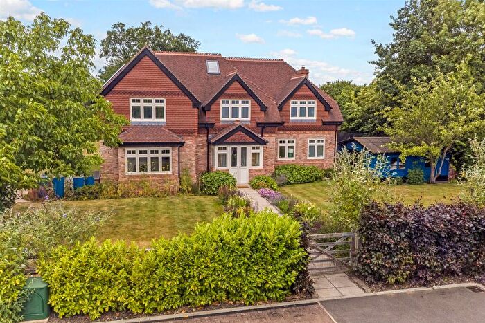 4 Bedroom Detached House For Sale In Forest Road, Hayley Green, RG42
