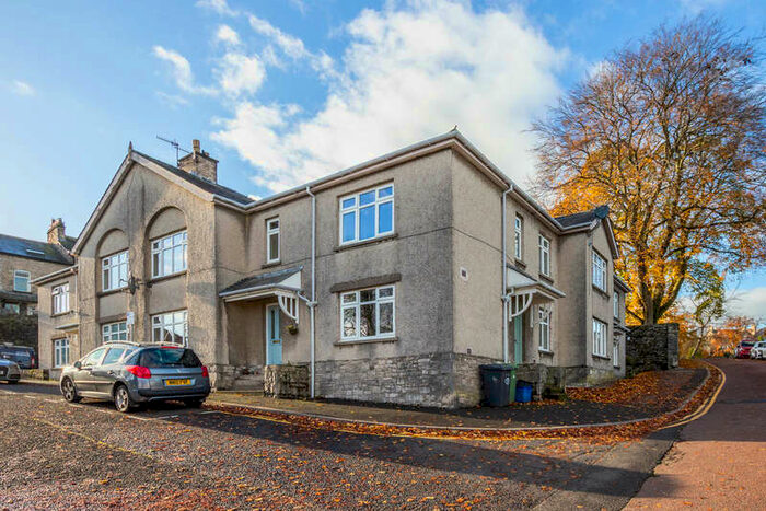 2 Bedroom Flat To Rent In 35 Caroline Street, Kendal, LA9