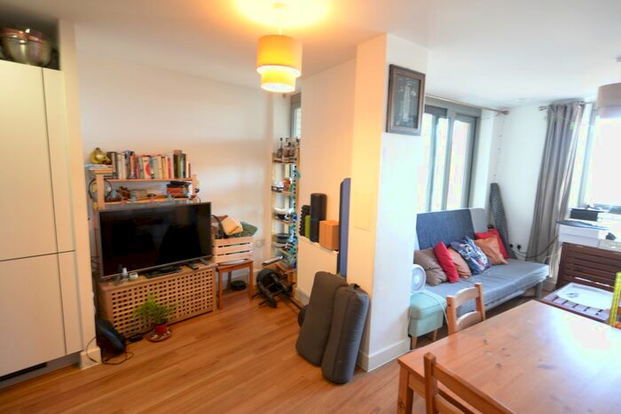1 Bedroom Flat To Rent In Elmira Street, London, SE13