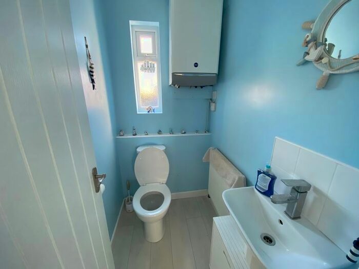 4 Bedroom Property For Sale In Greenmoor Road, Nuneaton, CV10