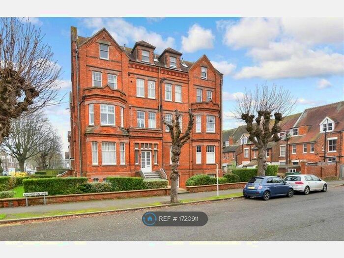 1 Bedroom Flat To Rent In Kent House, Folkestone, CT20
