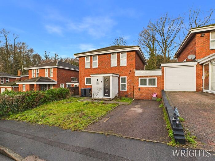 4 Bedroom Detached House For Sale In Birch Grove, Welwyn, AL6