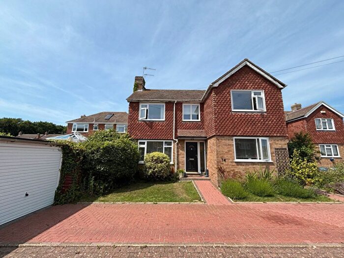 3 Bedroom Detached House For Sale In Warnham Gardens, Bexhill-On-Sea, TN39