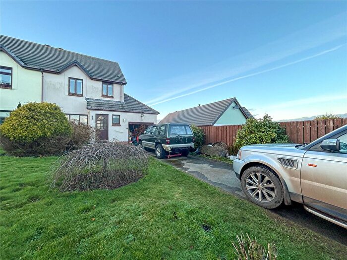 3 Bedroom Semi-Detached House For Sale In Wood Lane, Neyland, Milford Haven, Pembrokeshire, SA73