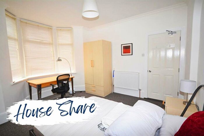 1 Bedroom Terraced House To Rent In House Share - Ferry Road, Grangetown, Cardiff, CF11