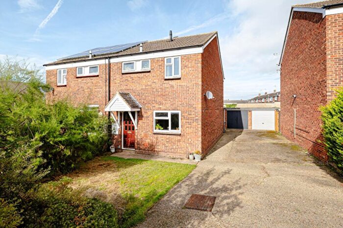 3 Bedroom Semi-Detached House For Sale In Fulfen Way, Saffron Walden, CB11