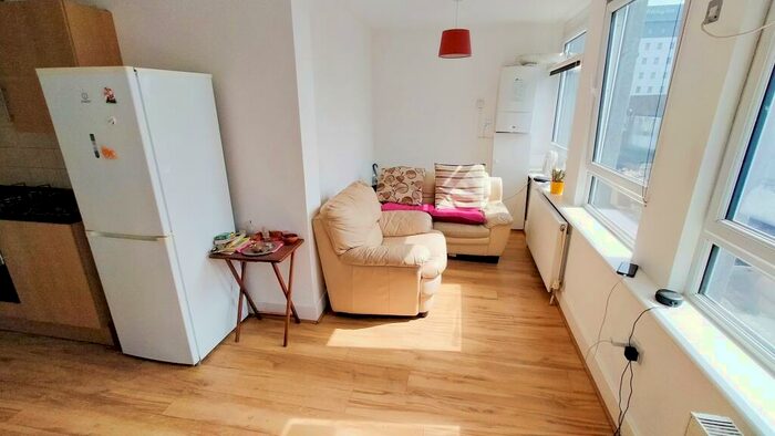 1 Bedroom Flat To Rent In Market Place, Stevenage, SG1