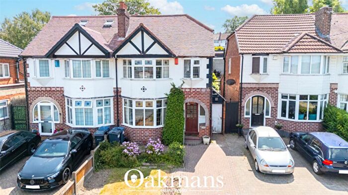 3 Bedroom Semi-Detached House For Sale In Redditch Road, Kings Norton, Birmingham, West Midlands, B38