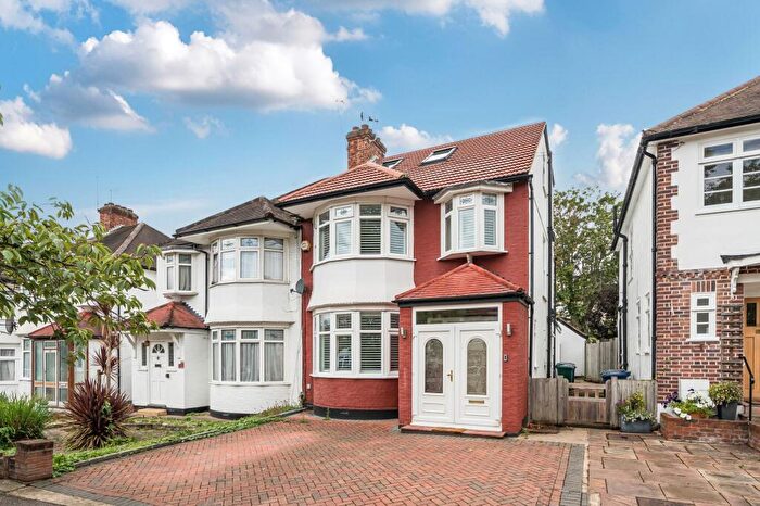 5 Bedroom Semi-Detached House For Sale In Brook Avenue, Edgware, HA8