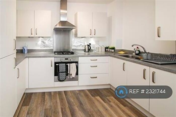 2 Bedroom Flat To Rent In Cubitt House, Wouldham, Rochester, ME1