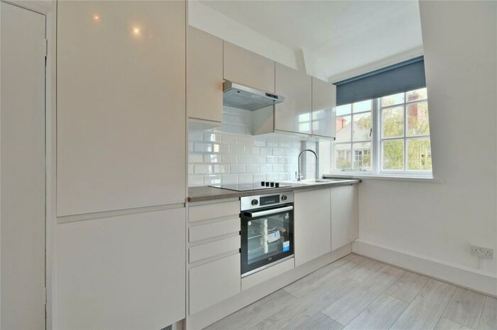 1 Bedroom Flat To Rent In Sylvester Road, Hackney, E8