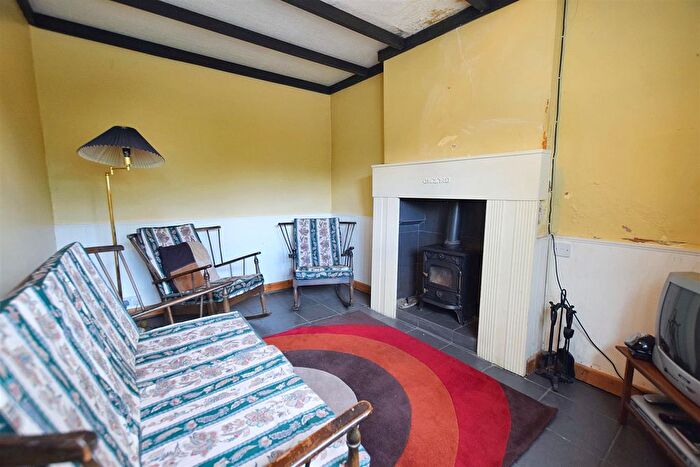 1 Bedroom Detached Bungalow For Sale In Cwm Cou, Newcastle Emlyn, SA38