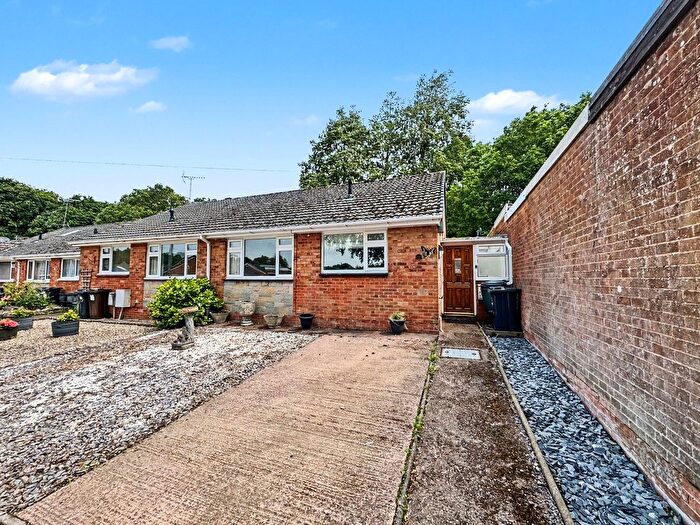 2 Bedroom Semi Detached House For Sale In Harding Crescent, Tiverton, EX16