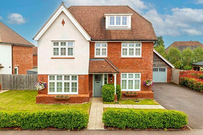 5 Bedroom Detached House For Sale In Hensby Avenue, Buntingford, SG9