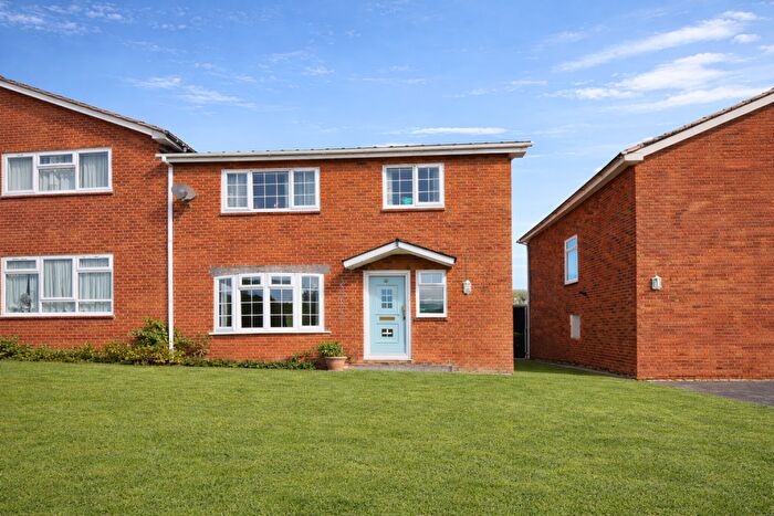 3 Bedroom House For Sale In Bowmans Park, Castle Hedingham, Halstead, CO9