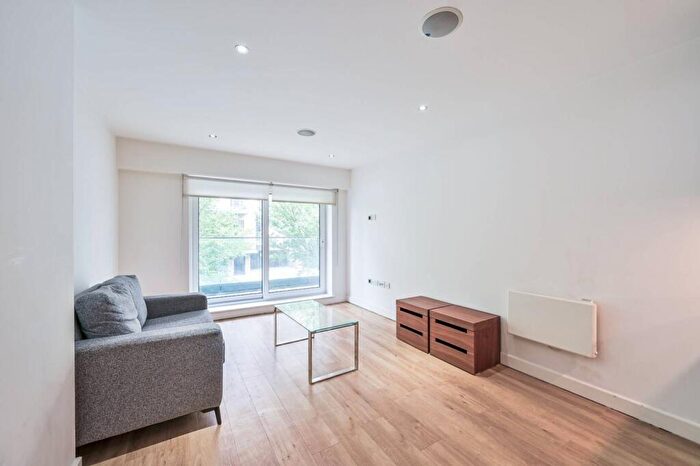 1 Bedroom Apartment To Rent In Commander Avenue, London, NW9