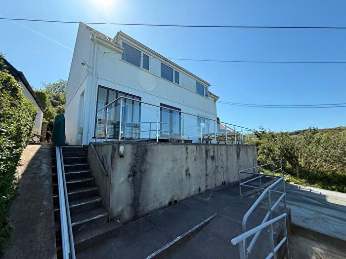 3 Bedroom Detached House For Sale In Towyn Road, New Quay, SA45