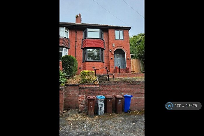3 Bedroom Semi-Detached House To Rent In Lion Brow, Manchester, M9
