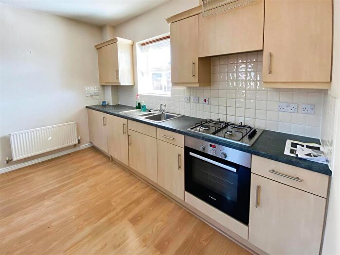 2 Bedroom Coach House To Rent In Clarkson Close, Nuneaton, CV11