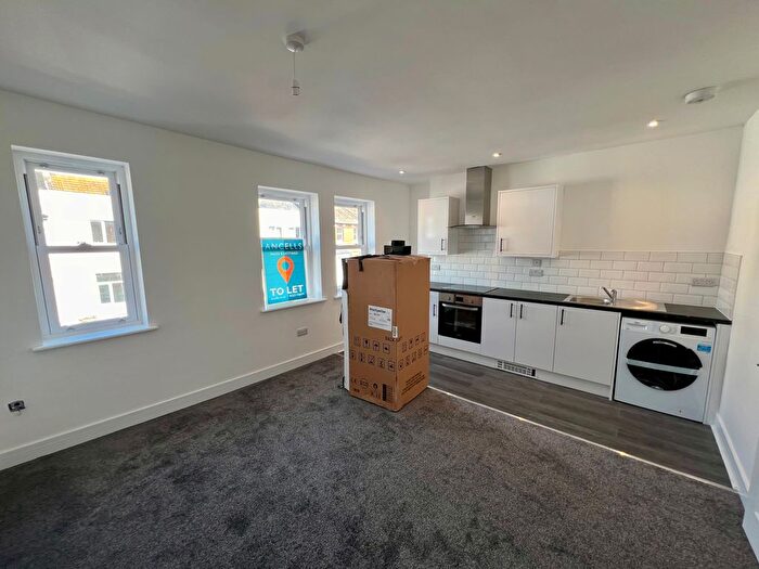 1 Bedroom Flat To Rent In Western Road, Bexhill-On-Sea, TN40