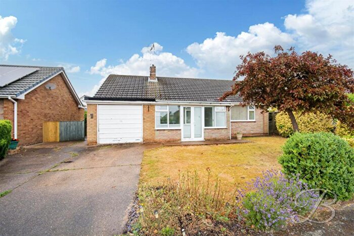 2 Bedroom Bungalow To Rent In Lintin Avenue, Edwinstowe, Mansfield, NG21