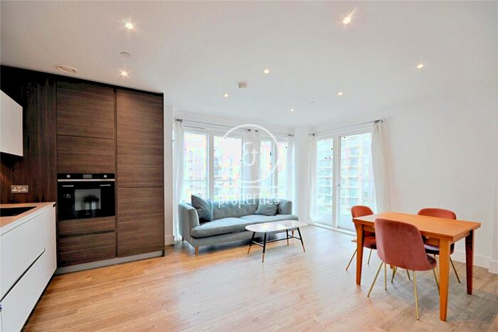 2 Bedroom Apartment To Rent In Pegler Square, Kidbrooke Village, London, SE3