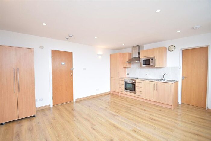 Studio To Rent In Platinum House, Harrow, HA1
