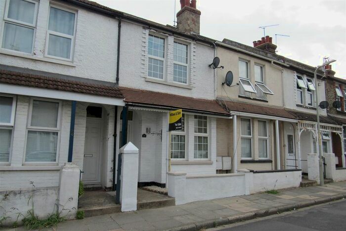 3 Bedroom Terraced House To Rent In Cobblers Bridge Road, Herne Bay, CT6