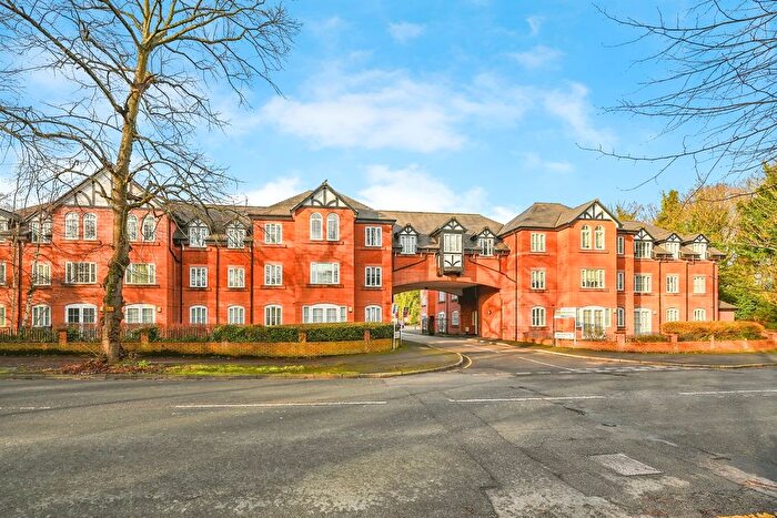 2 Bedroom Flat For Sale In Woodholme Court, Liverpool, L25