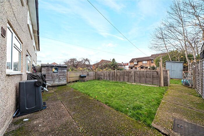 2 Bedroom Semi-Detached House For Sale In Hambledon Gardens, London, SE25