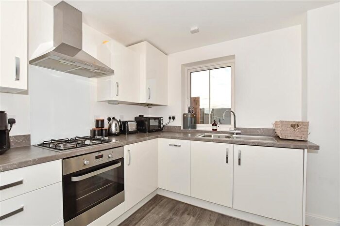 3 Bedroom End Of Terrace House For Sale In Clementina Crescent, Haywards Heath, West Sussex, RH16