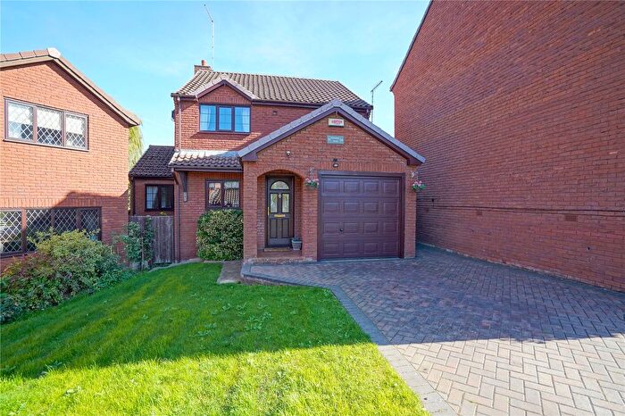 3 Bedroom Detached House For Sale In Spencer Green, Whiston, Rotherham, South Yorkshire, S60