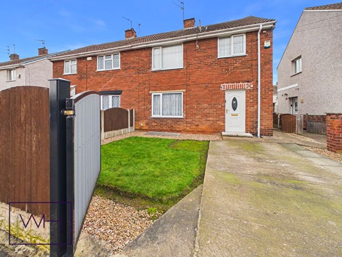 3 Bedroom Semi Detached House For Sale In Chiltern Road, Scawthorpe, DN5