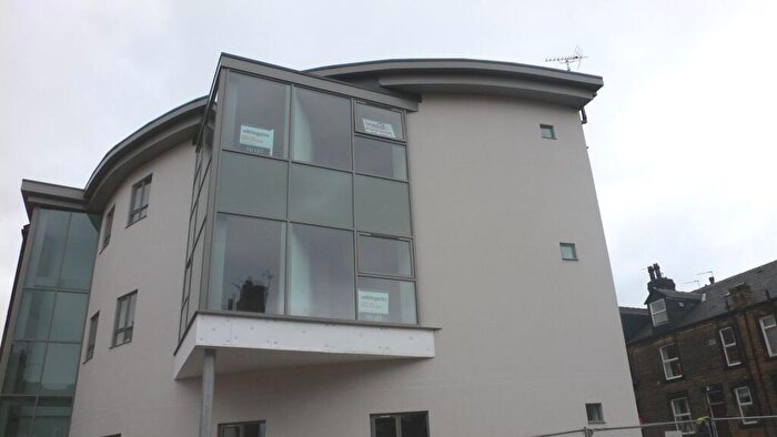 2 Bedroom Apartment To Rent In Melbourne Mills, Melbourne Street, Morley, Leeds, LS27