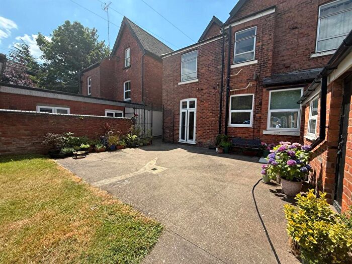 1 Bedroom Apartment To Rent In Chesterfield Road South, Mansfield, NG19