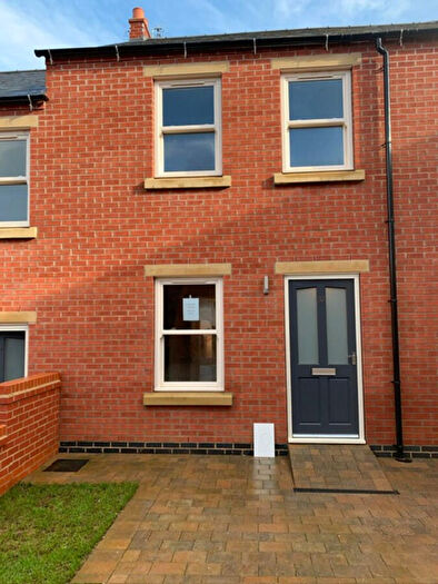 2 Bedroom Town House To Rent In Providence Place, Ilkeston, DE7
