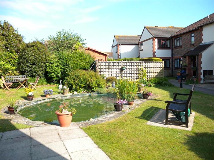 1 Bedroom Retirement Property For Sale In Windmill Court, East Wittering, Chichester, PO20