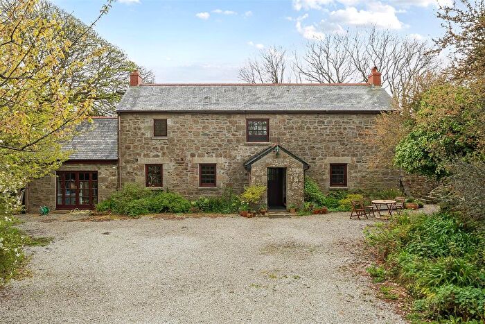 5 Bedroom Barn Conversion For Sale In Barn Conversion Set Within Generous Grounds, Crowntown, TR13