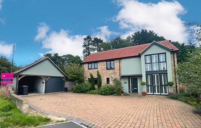 4 Bedroom Detached House For Sale In Diss Road, Wattisfield, IP22