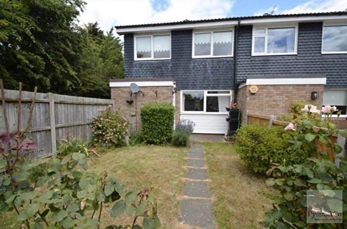 3 Bedroom Terraced House To Rent In Blakes Court, Norwich, NR3
