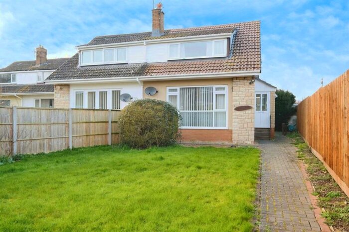 3 Bedroom House To Rent In Fitzroy Close, Monmouth, NP25