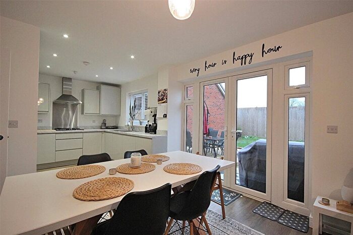 4 Bedroom Detached House For Sale In Ford Road, Shortstown, Bedford, Bedfordshire, MK42